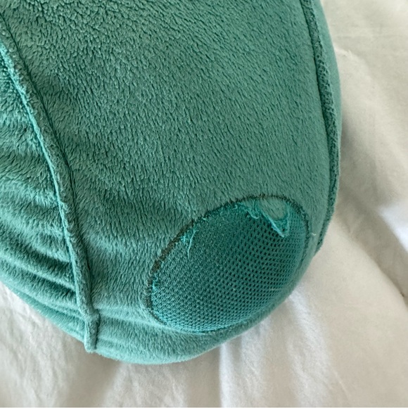 Teal Pillow with pocket - Picture 3 of 7